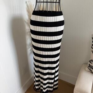 A New Day Black Cream Striped Ribbed Knit Pencil Maxi Skirt NEW Small